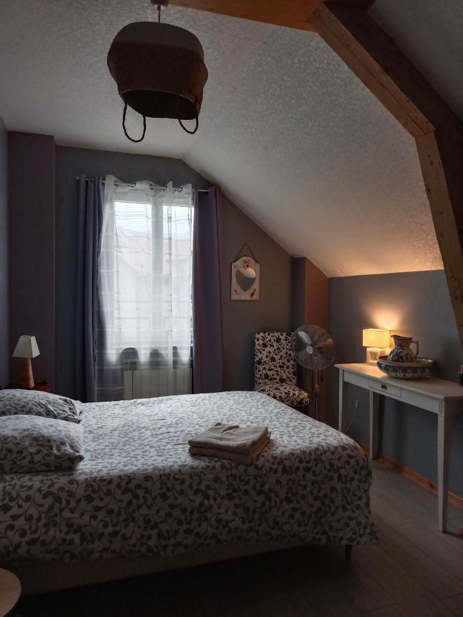 Gite Redrooster Home - 160M2, 4 Ch, 2 Sdb, Fibre, Parking, Sauna, Bain A Remous Theys Eksteriør bilde