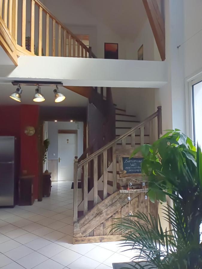 Gite Redrooster Home - 160M2, 4 Ch, 2 Sdb, Fibre, Parking, Sauna, Bain A Remous Theys Eksteriør bilde